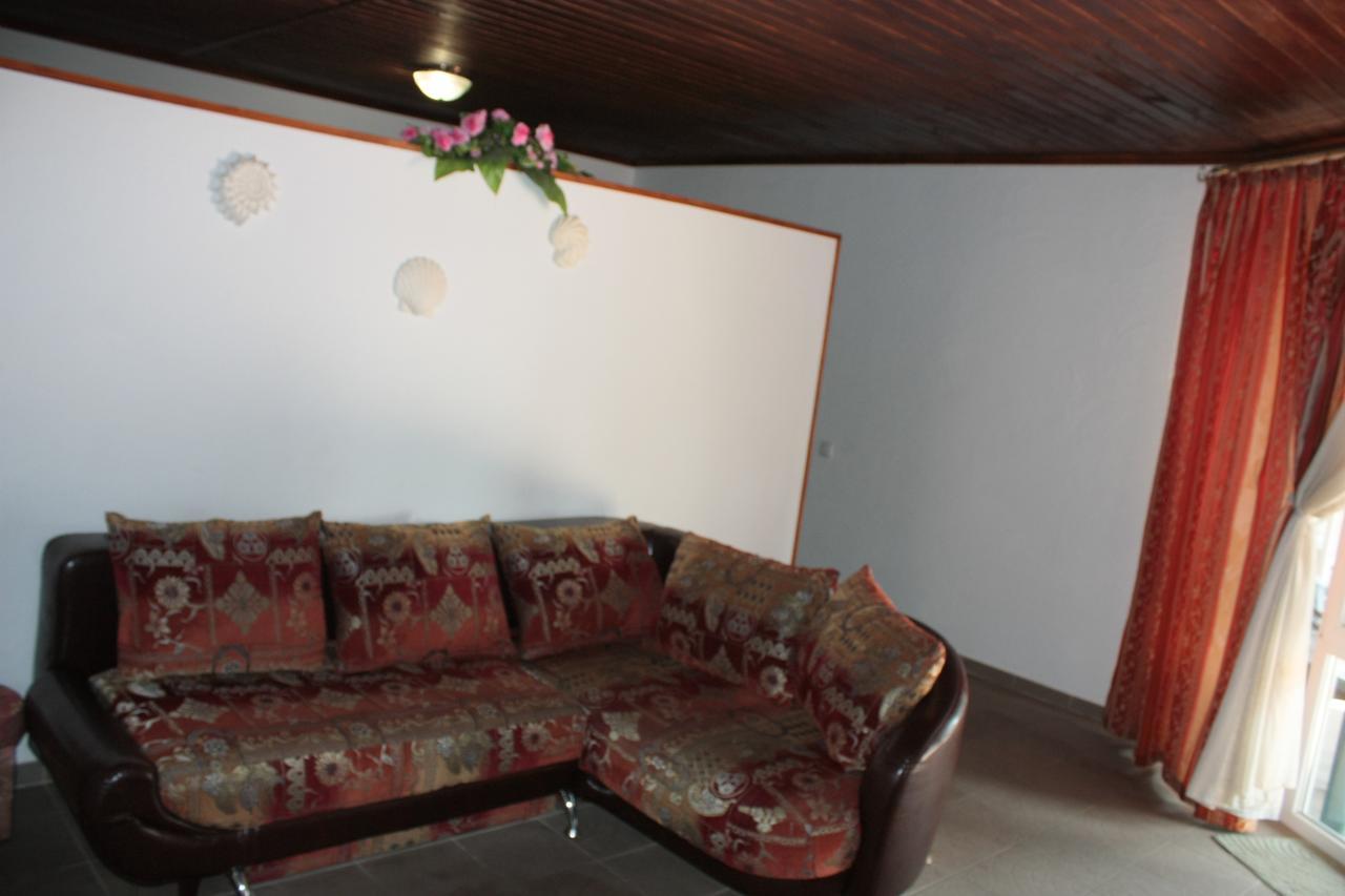 Akvitaniya Mini-Hotel 扎托卡 外观 照片