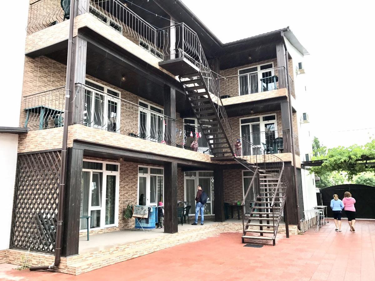 Akvitaniya Mini-Hotel 扎托卡 外观 照片